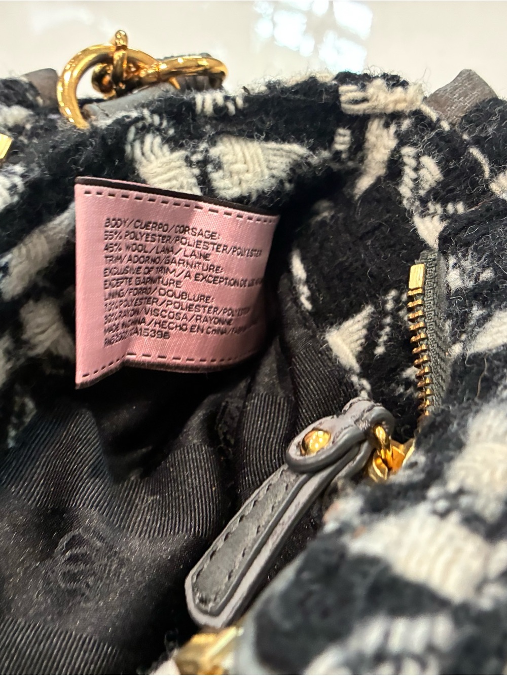 Juicy Couture-Vintage herringbone pattern fabric with branded zipper pulls. - Picture 6 of 16